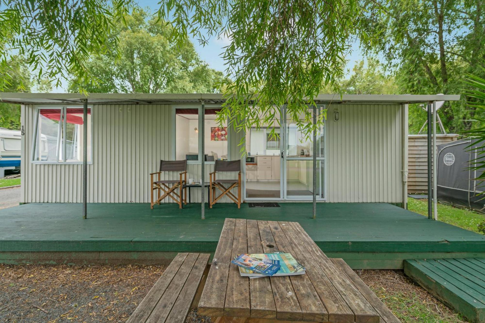 Coromandel Shelly Beach Top 10 Holiday Park Hotel Exterior photo